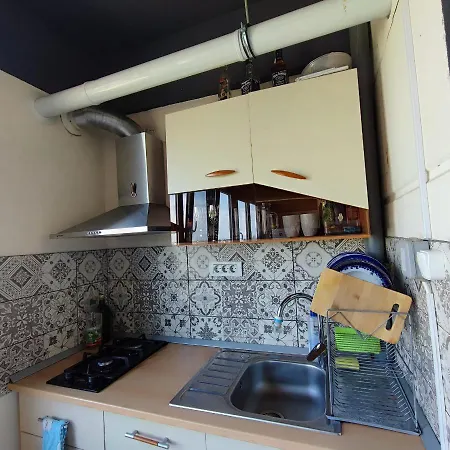 Lake View Apartament Διαμέρισμα *